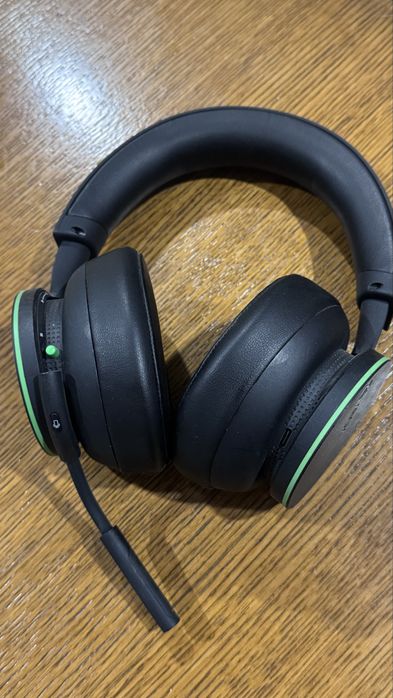 Беспроводные наушники Xbox Wireless Headset