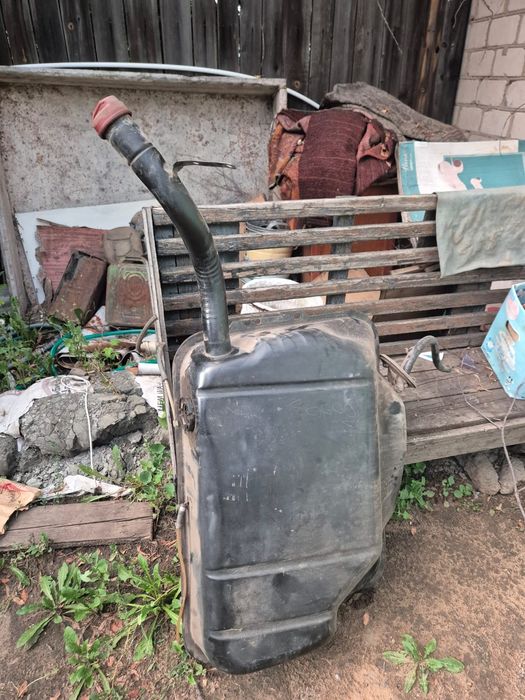 Запчасти на ауди 80 б3