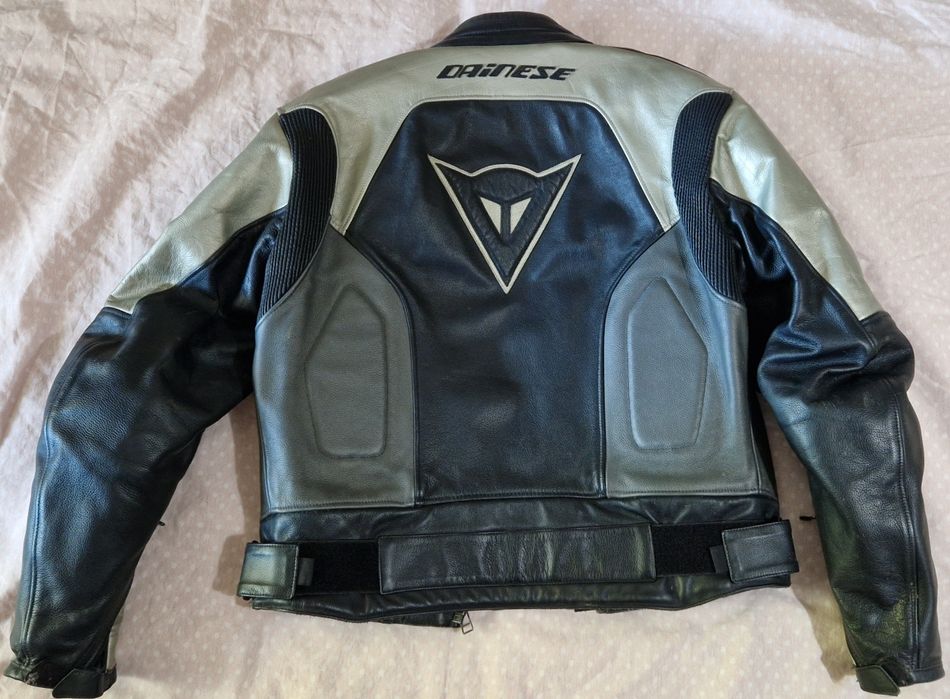 Costum moto Dainese Geaca + Pantaloni marime 50
