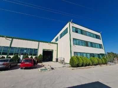 Дава се под наем Склад в Варна, Колхозен пазар - 517 кв.м за 2000 € - Снимка #2