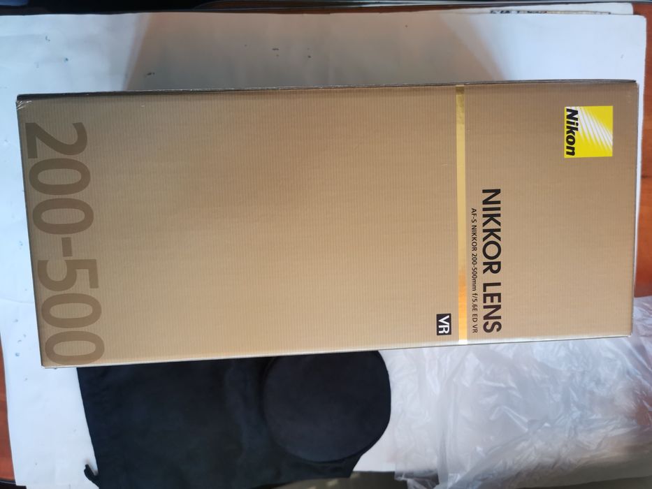 Nikon 200-500mm f5.6 ED VR