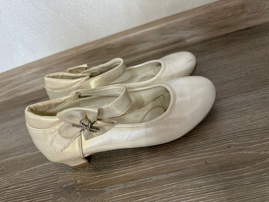 Детская обувь для девочек