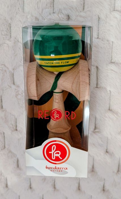 Kendama Europe - Record Plus Aloha MC, base hole, diverse culori