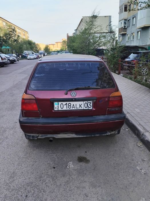 Гольф 3, 1,8, 1991 год. На ходу.