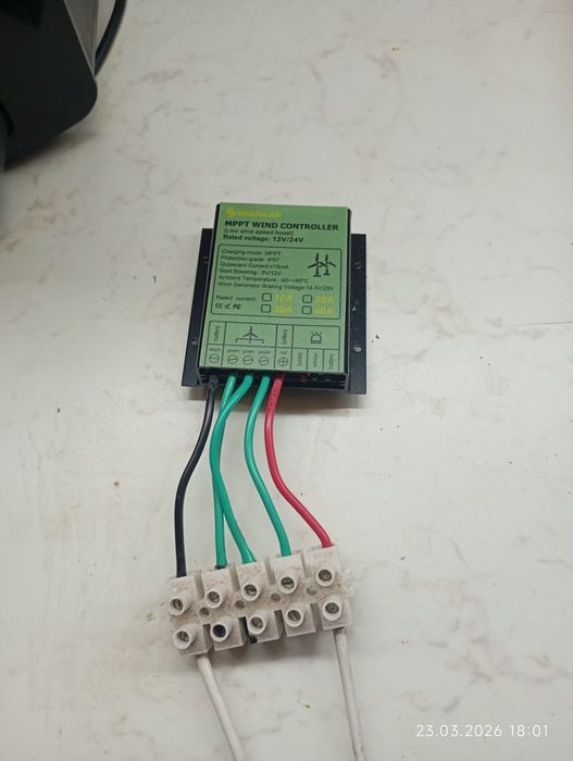 Vând turbină eoliană 1000 W nouă