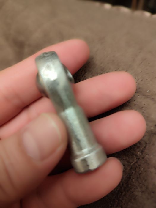 Шарнир, шарнирный подшипник.