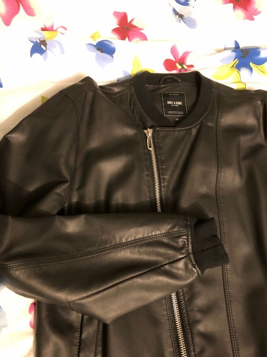 Greaca biker din piele ecologica