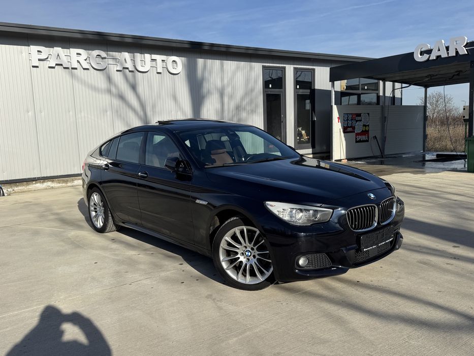 Bmw 530 2013 M Paket/X drive/pano/keyless/camere/distronic/dvd uri/rat