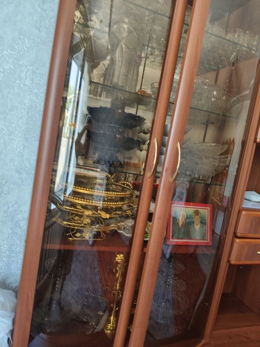 Стенка горка продается