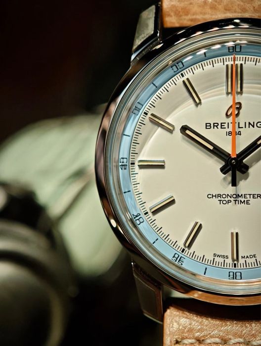 Мьжки часовник Breitling AB3113281A1X1