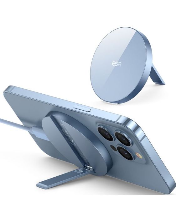 Безжично зарядно устройство ESR HaloLock със стойка