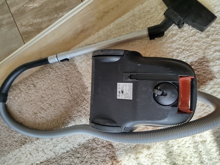 Прахосмукачка Bosch