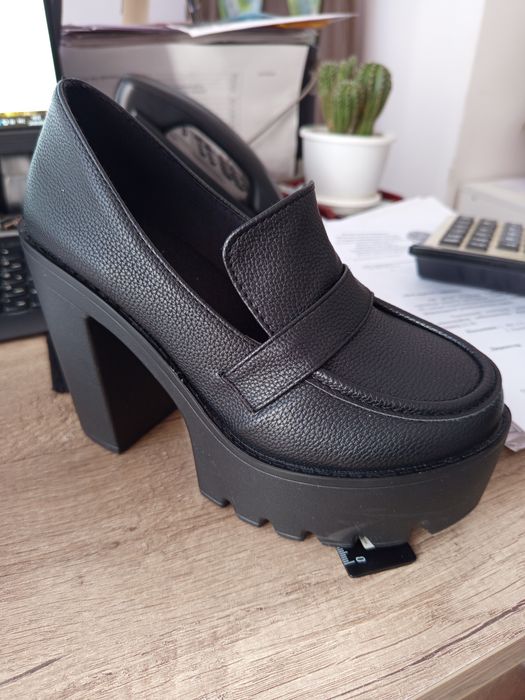 Обувь на платформе