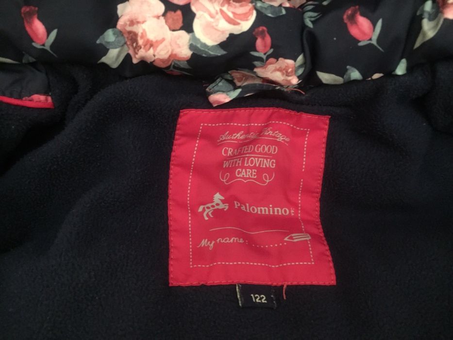 Куртка на девочку 122 размера