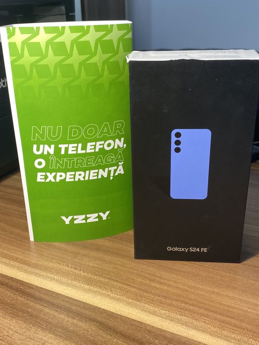 Samsung Galaxy s24 FE• 256 GB • Blue