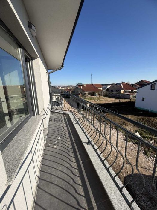 Продава се Къща в с. Златитрап, Област Пловдив - 263 кв.м за 703 €/кв.м - Снимка #19