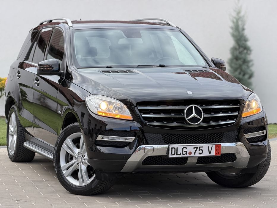 Vand Mercedes ML An 2012 motor 2.2 Diesel