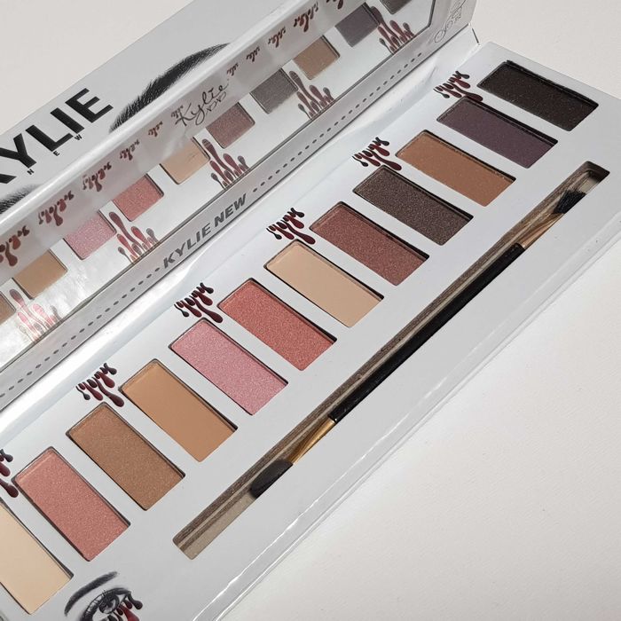 Kyshadow paleta Kylie fard 12 nuante