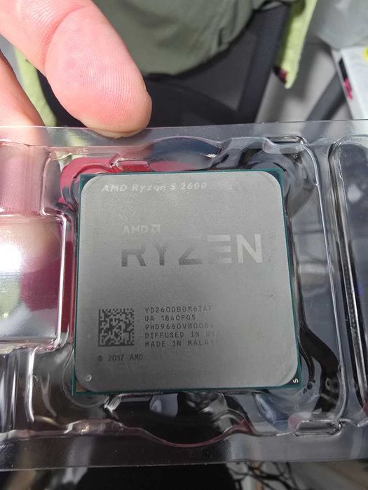 Процесор Ryzen 5 2600