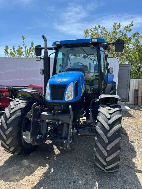 Tractor New Holland T6020 Elite