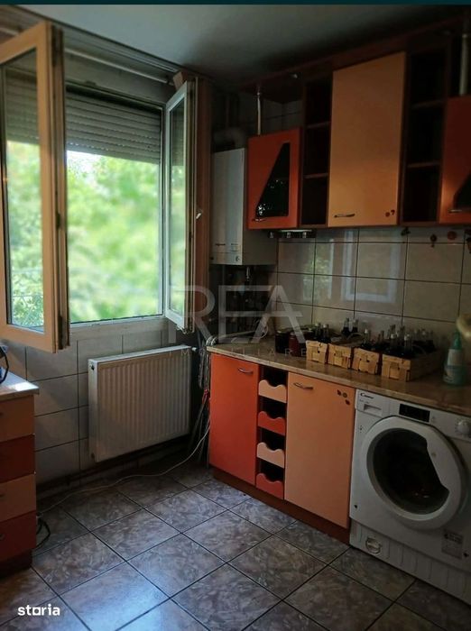2 Camere Decomandat 53 mp | Centrala Proprie | Loc Parcare |
