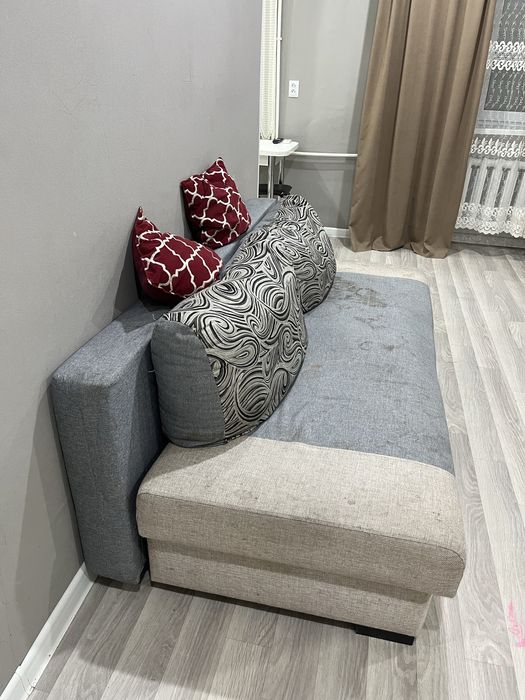 Продам тахту б/у