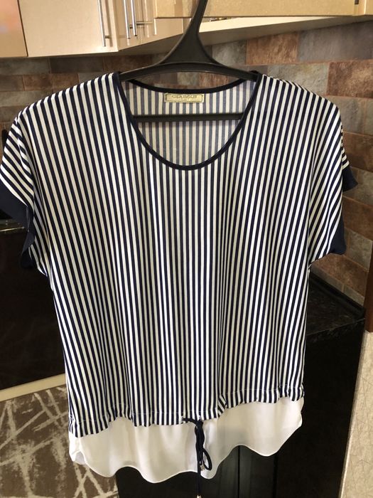 Продам платья,кофты 50 - 52 р-р.