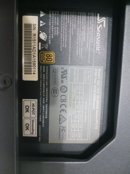 Vând sursa  Seasonic 620w  stare perfecta de funcționare
