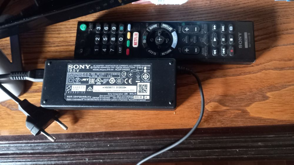 Sony KDL-32R500C за ремонт или части