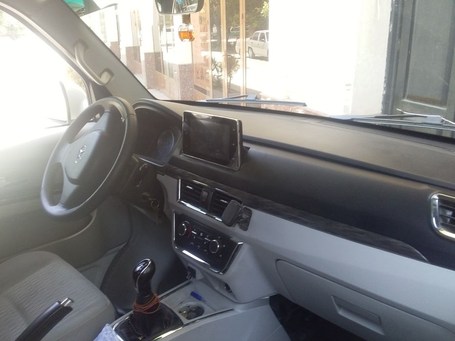 Шинерай  X30L метан