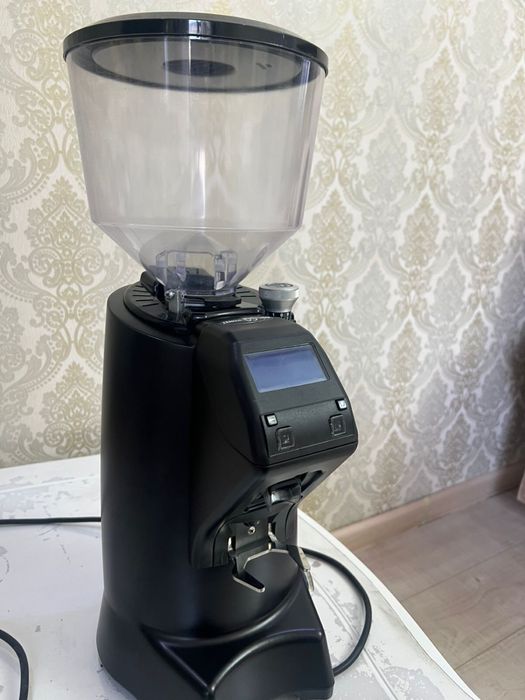 Кофемолка продается