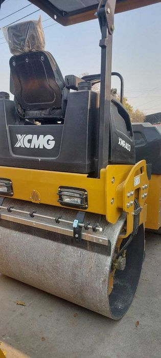 На складе! Дорожный каток XCMG XMR403 4 тонн в Ташкенте,