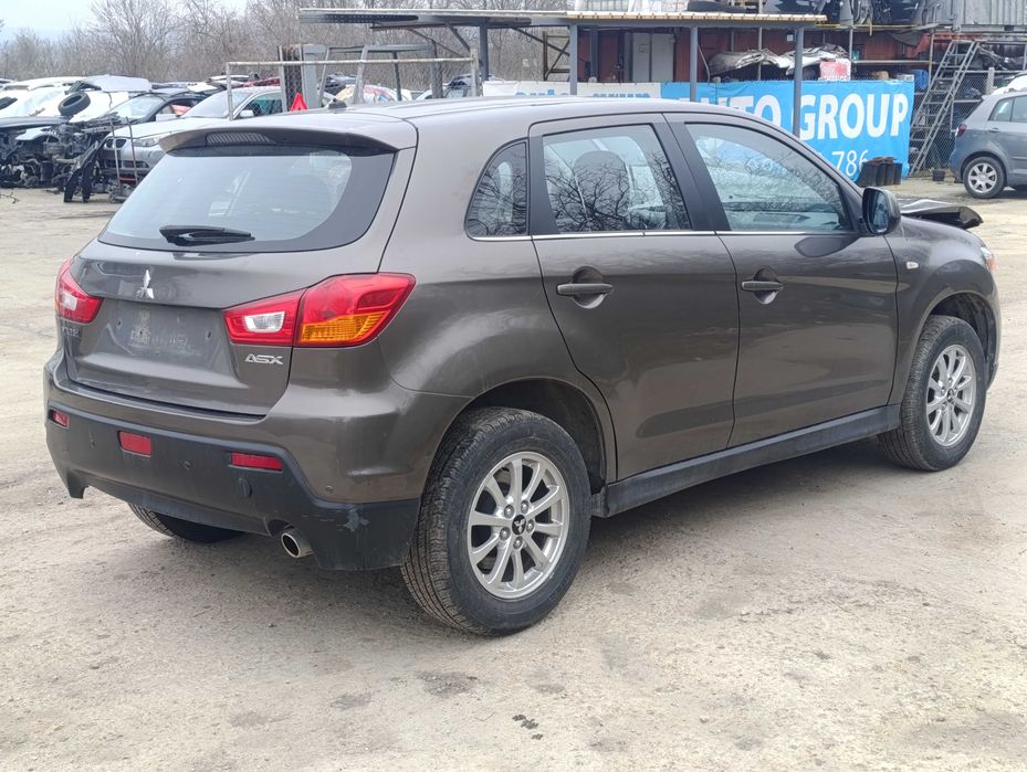 Mitsubishi ASX 1,6I / Митсубиши АСХ - на части