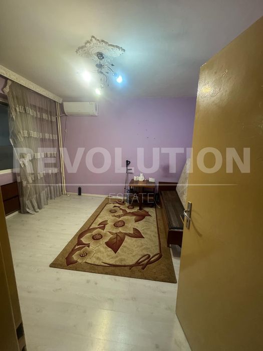 Продава се Четиристаен апартамент в Пловдив, Южен - 90 кв.м за 1612 €/кв.м - Снимка #4