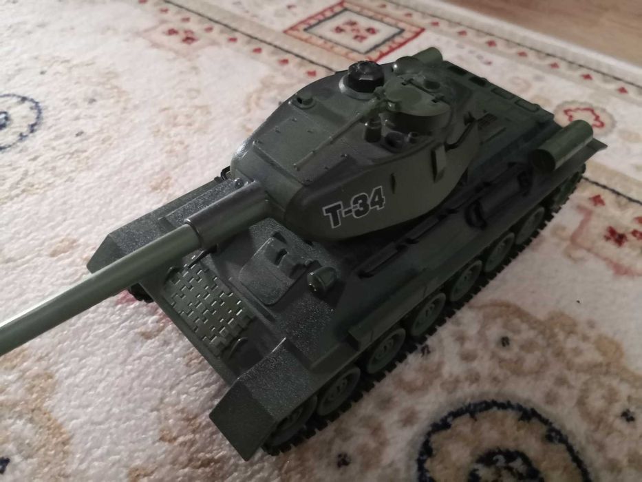 Vand tancuri Tiger One T34