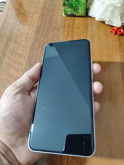 Xiaomi 15 ultra sotiladi
