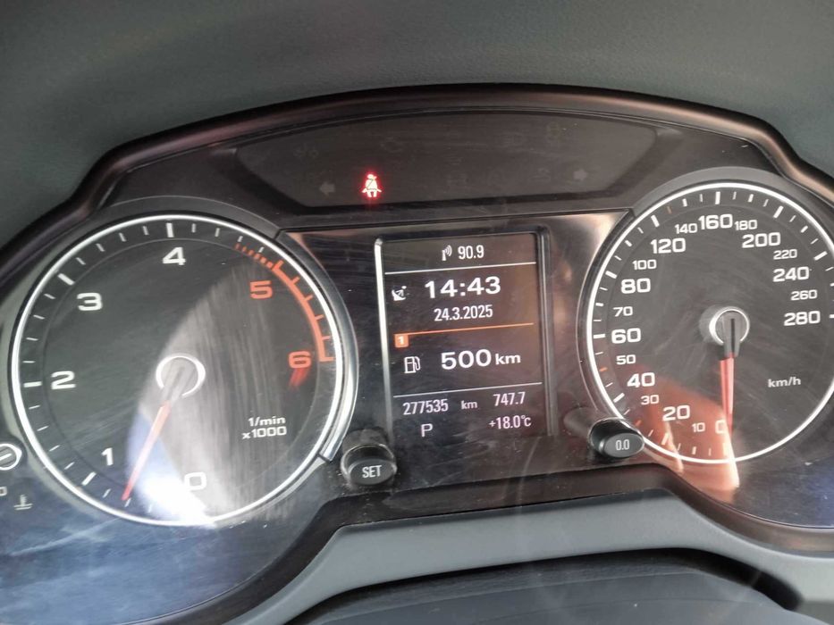AUDI Q5 2013 — imagine 3