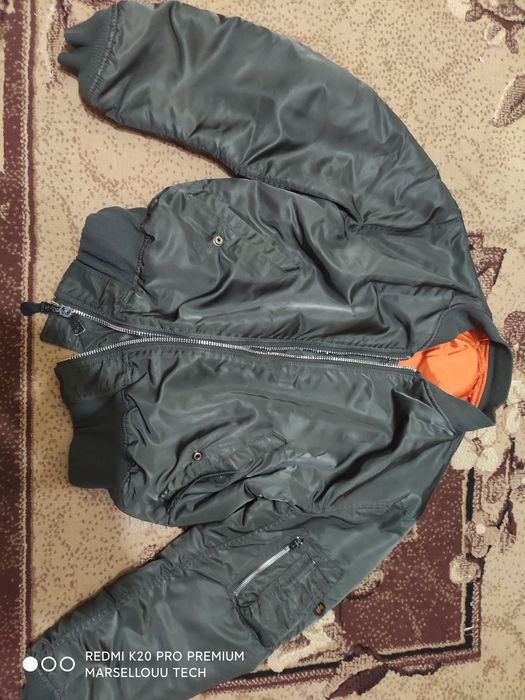 Alpha industries бомбер