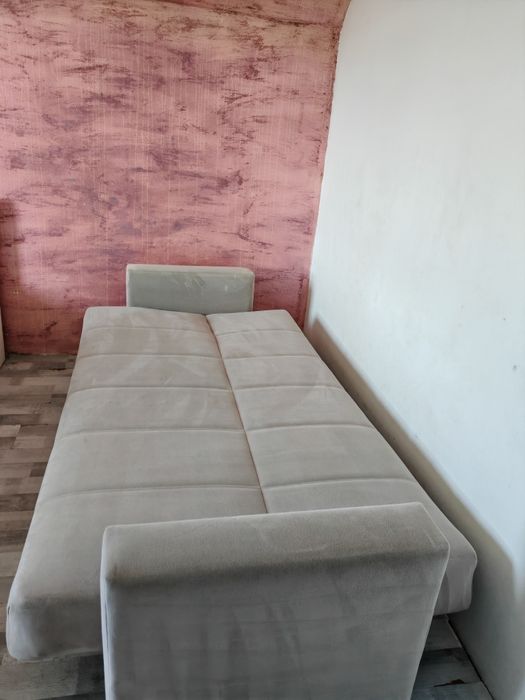 Canapea extensibilă