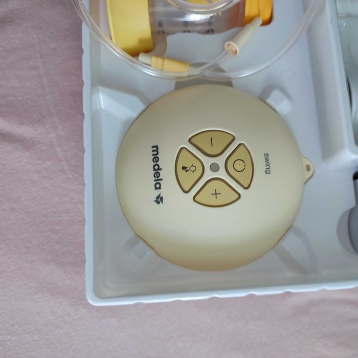 Помпа за кърма Medela