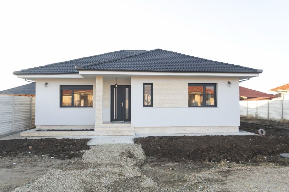 Case de vanzare in Santandrei Sofyan Residence