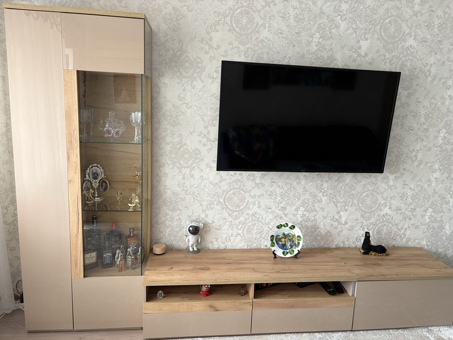 Продам стенку в идеальном состоянии