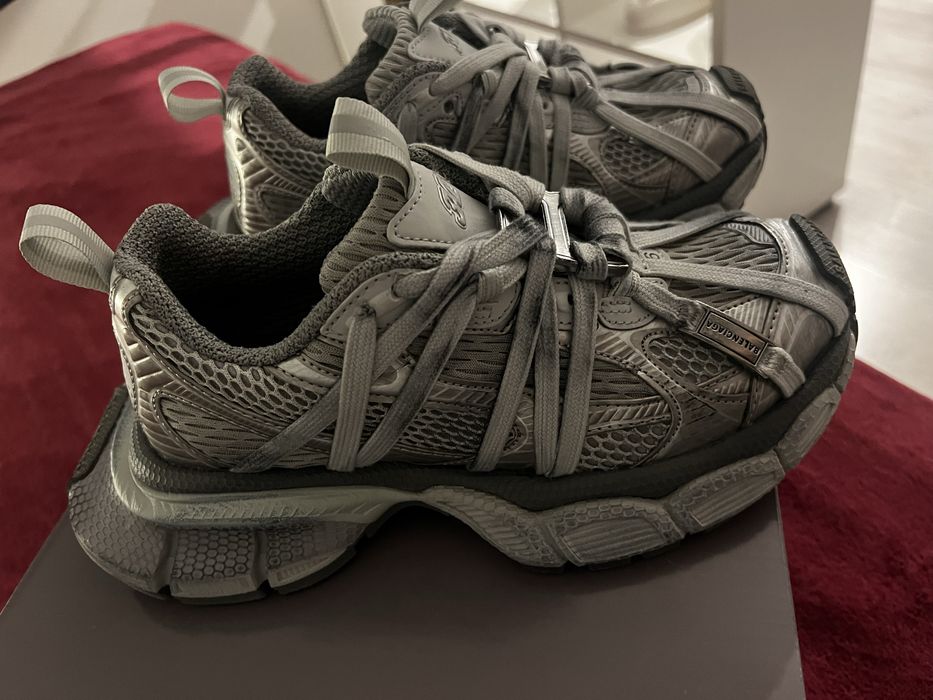 Маратонки Balenciaga Extreme Laces