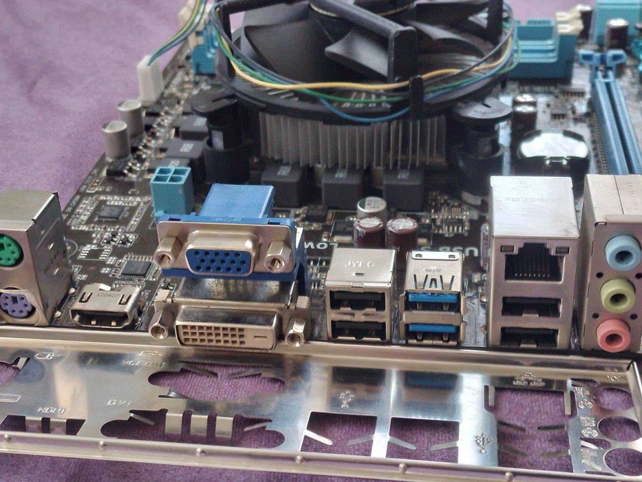 Дънна платка Asus P8B75-M LE с Intel Core i5-3570K + охладител, HDMI