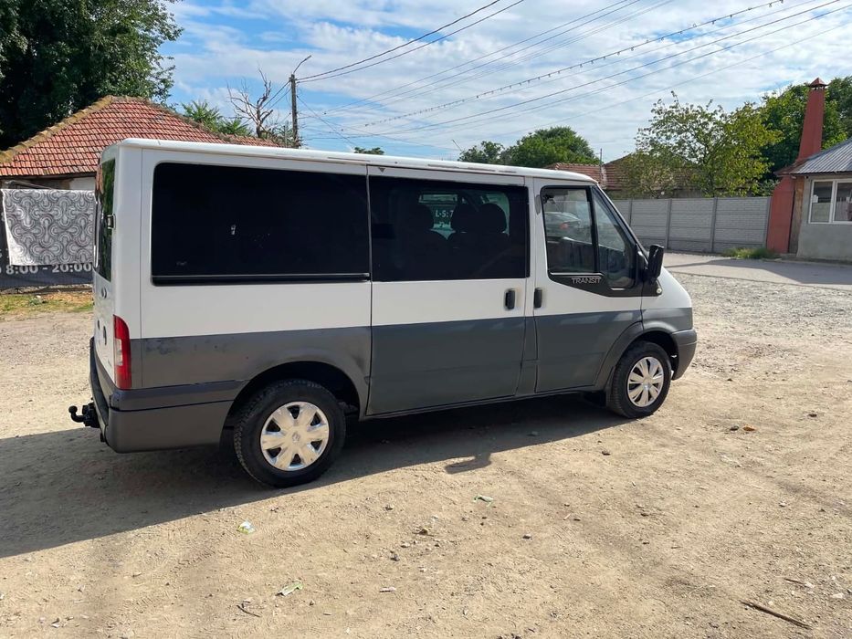 Piese ford transit 2.2E5 motor cutie roti faruri banchete planetare