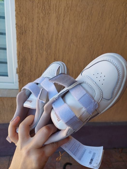 Adidași REEBOK nr.30