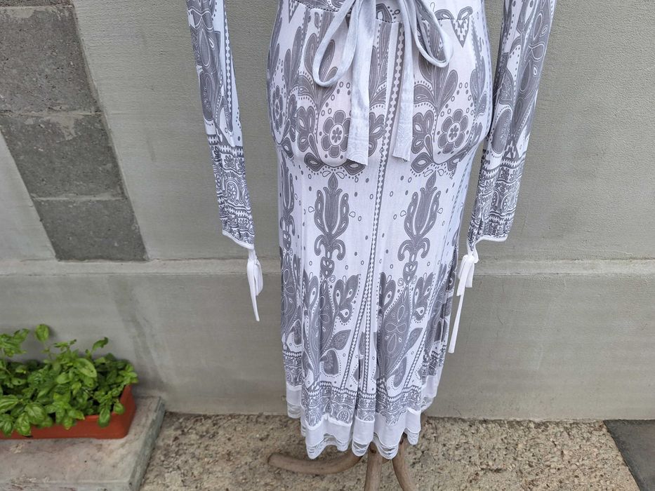 Texto | rochie dama | bust 78 cm | mar. 38 - 40 | S - M