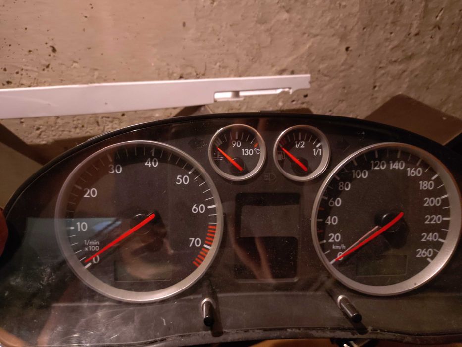 Части за пассат б5