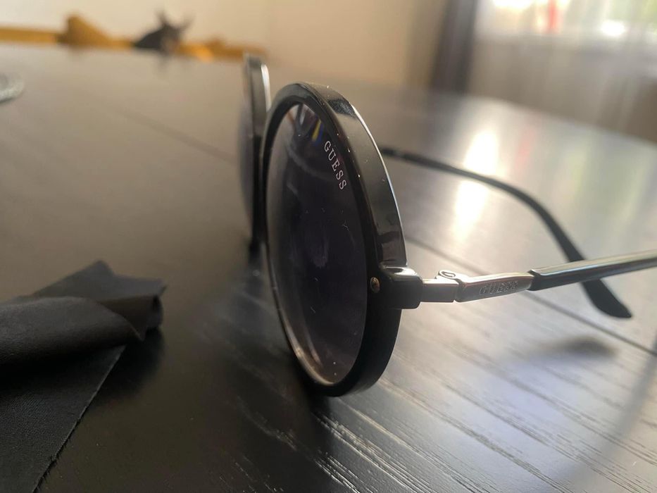 Слънчеви очила Guess