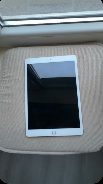 Ipad 8 Rose gold 32 GB